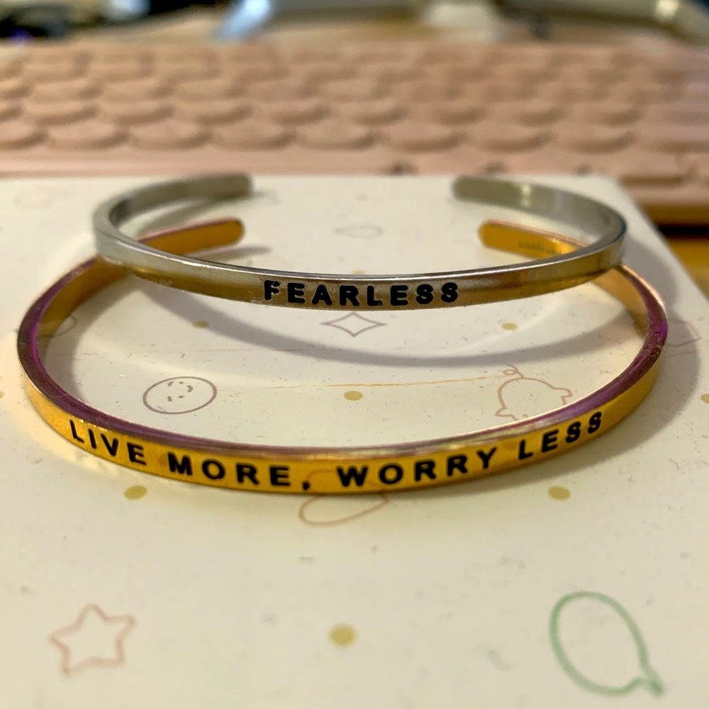 Mantrabands - Live More and Fearless